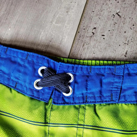 OP Ocean Pacific Green and Blue Boys Swim Trunks Board Shorts Size XS 4-5 EUC - Picture 3 of 14